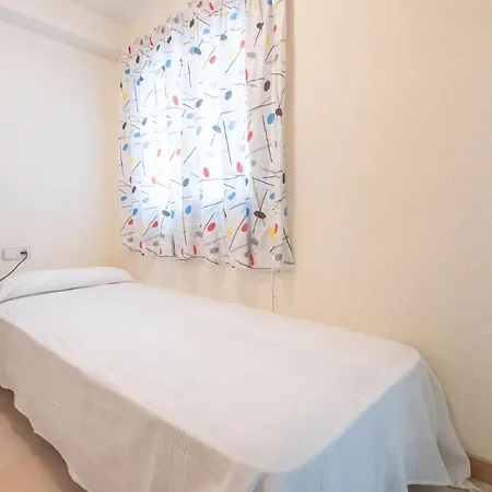 Tarracohomes, Rosa Con Terraza Y Vistas A La Playa * Salou