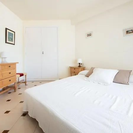 Tarracohomes, Rosa Con Terraza Y Vistas A La Playa サロウ
